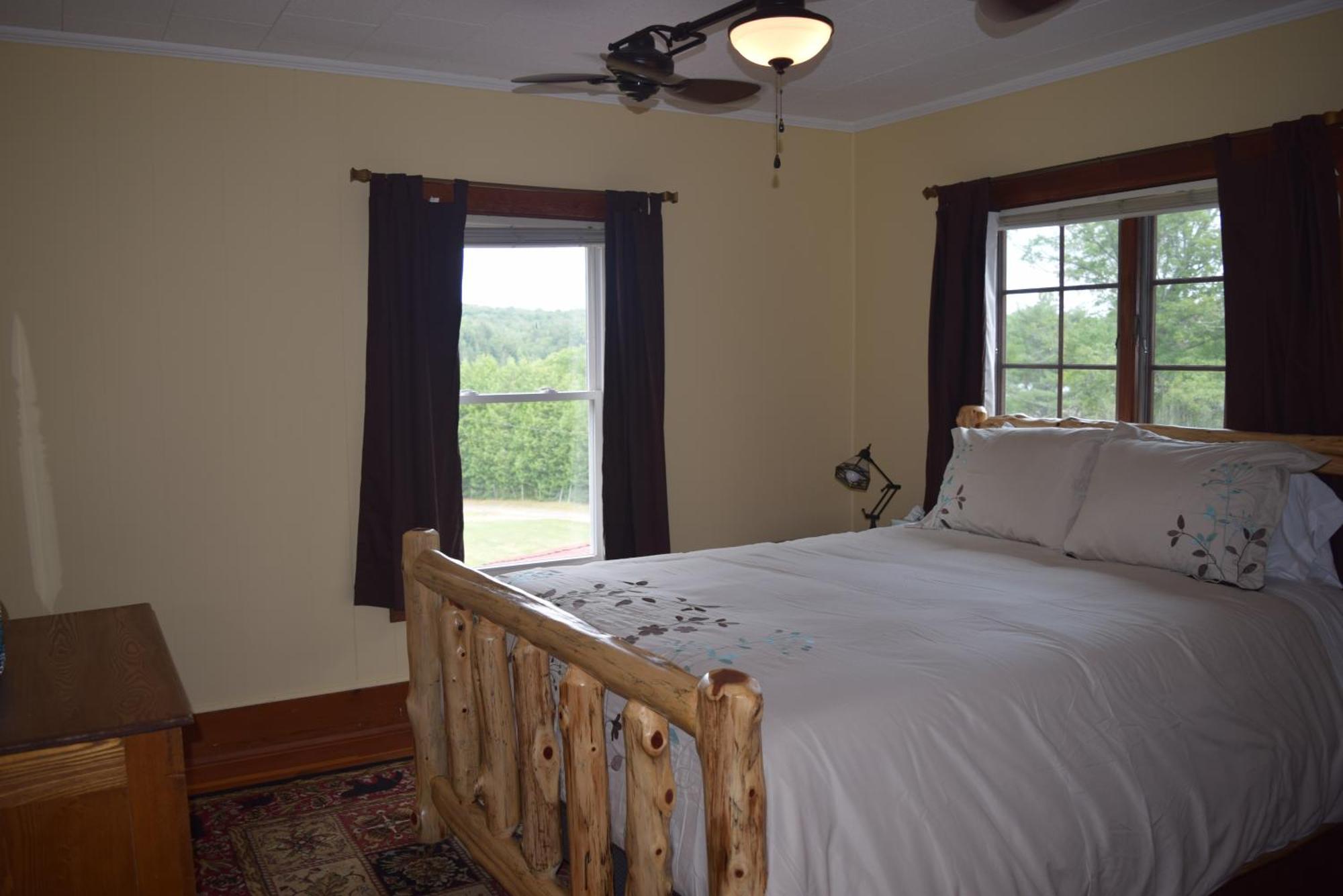 The Long View Lodge Long Lake Bilik gambar